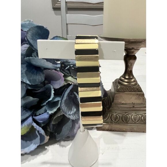 stretch tile bracelet like new‎ - Picture 2 of 3